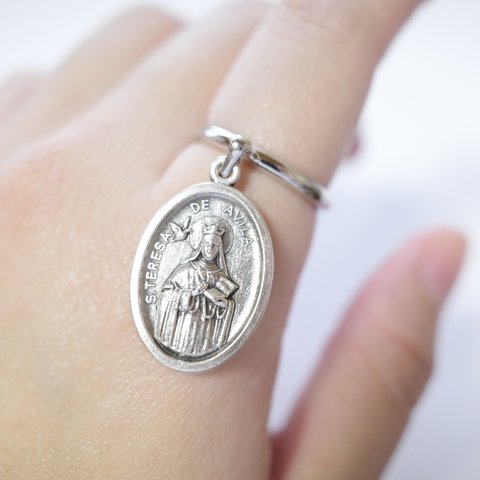 silver prayer ring-b