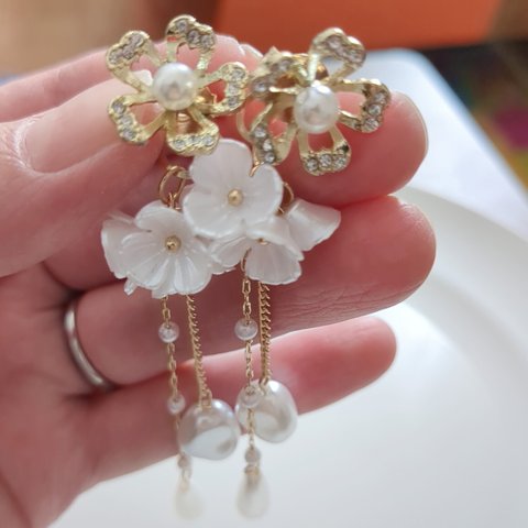 百花繚乱〜デザインキャッチピアス〜