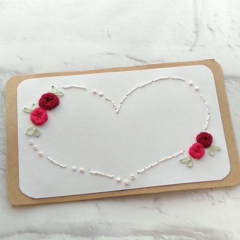 〈3枚セット〉紙刺繍のメッセージカード　ハートA❤️