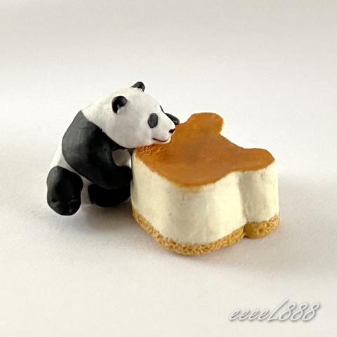 子パンダ　パンダのチーズケーキ　ミニチュア