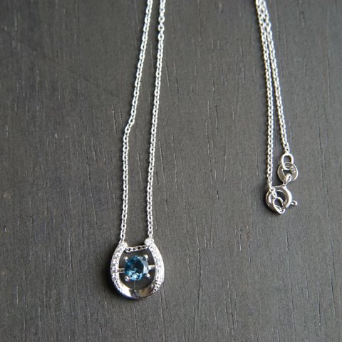 ロンドンブルートパーズ　ホースシューCZ　ネックレス　SILVER925