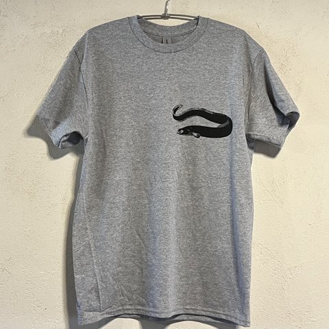 ウナギ柄　魚　半袖tシャツ 男女兼用　綿100%