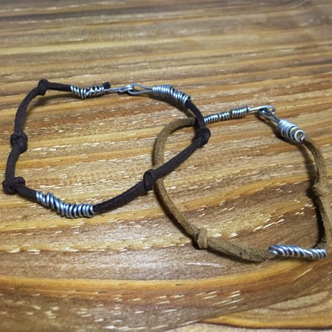 wire bracelet