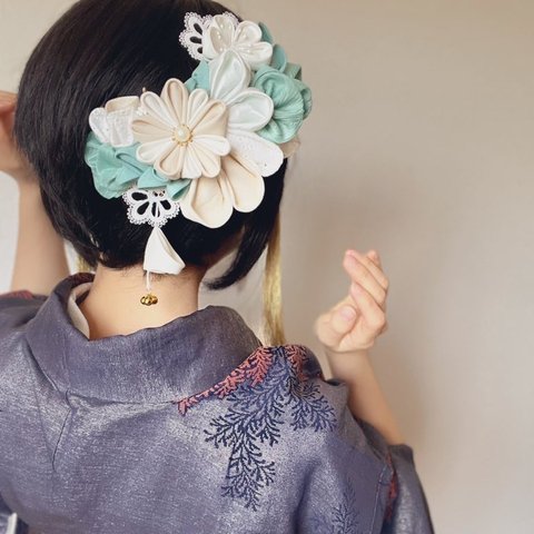 【大きなつまみ細工】小菊や梅の花束