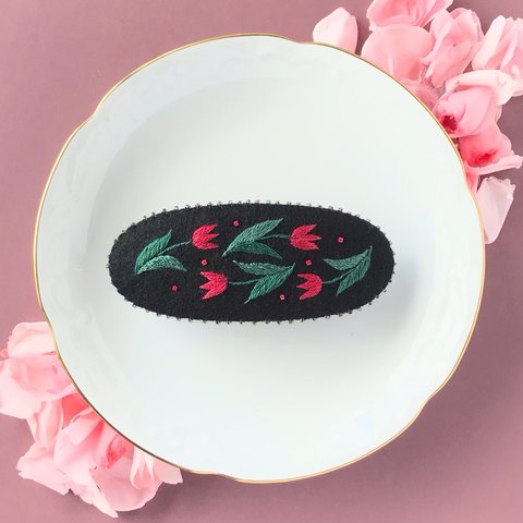 チューリップの刺繍バレッタ＊ローズ色　 No.331