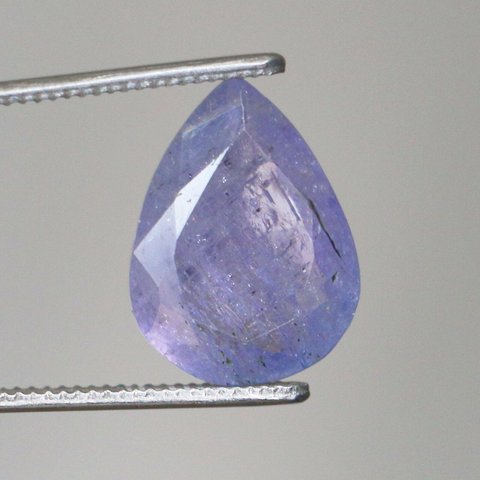 天然石＊タンザナイト　梨型　ルース　8.5 ct