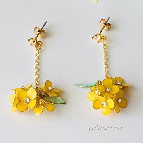 菜の花ピアス♡スワロフスキー