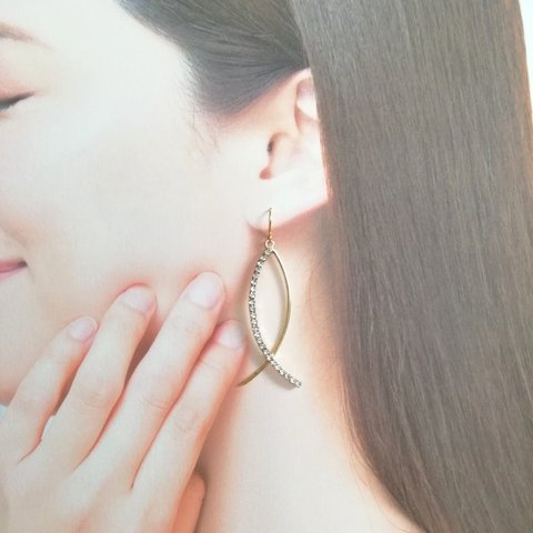 シンプル❇️ピアス❇️キラキラ