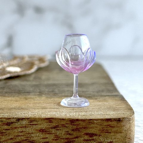 ミニチュア 花のワイングラス ・チューリップ