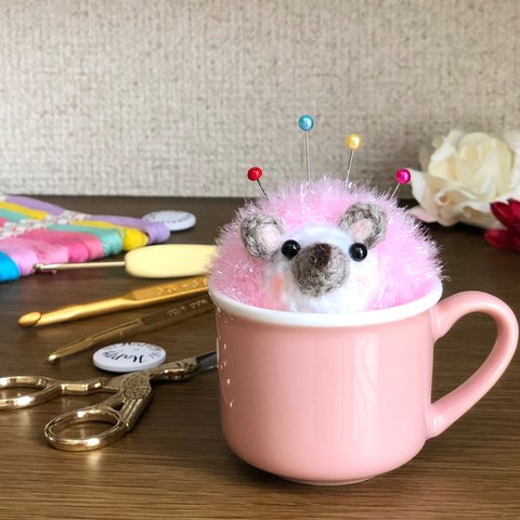 はりねずみ ピンクッション キラキラかわいい ハリネズミ 編みぐるみ