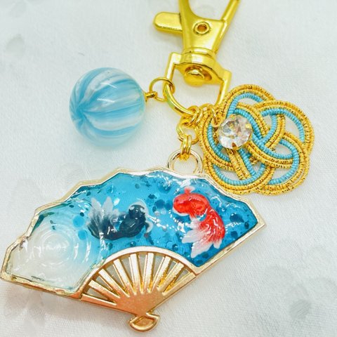 金魚のキーホルダー　扇子型