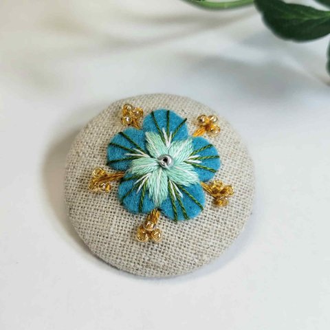 花刺繍ブローチ　グリーン