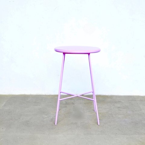iron color stool  light pink