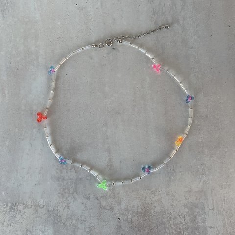 clear × colorful flower choker