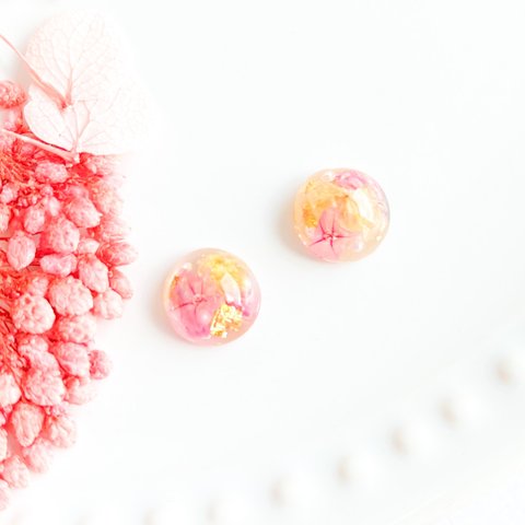 Pink preserved flower earring