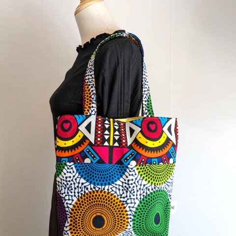 アフリカ布  民族模様❤️トートバッグ ハンドバッグ
