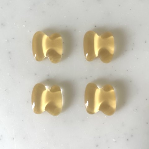 Clear Yellow Ribbon Shaped Cabochons