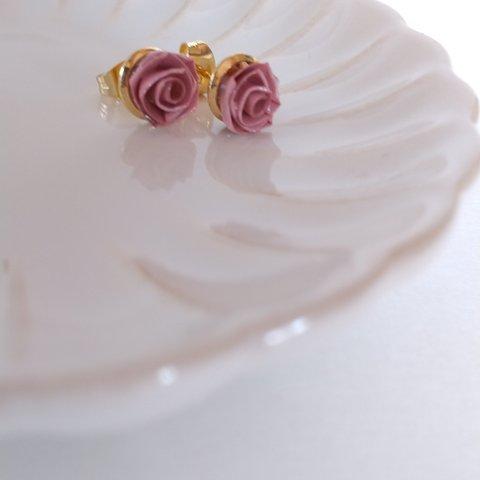 ピアス　紙　花　薔薇のピアス　ロザフィ