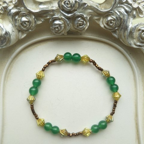 【Tree Circle Life Bracelet（木の悠久の生命）】グリーンオニキスとヴィンテージブロンズビーズのゴムブレスレット