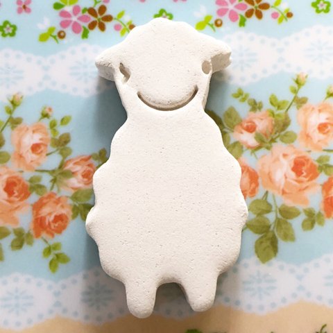 アロマの先生の手作りアロマストーン「羊🐑」