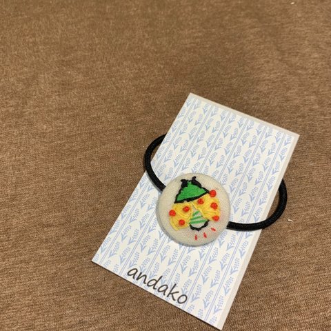 刺繍ヘアゴム⁂てんとう虫⁂