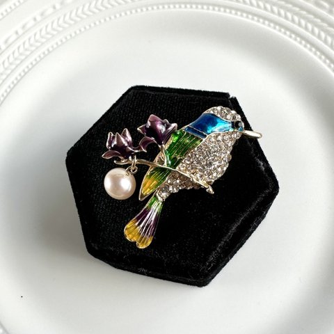 本真珠と小鳥のアンティーク風ブローチ