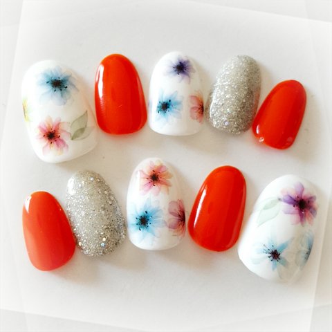 Vivid Flower Nail Orange