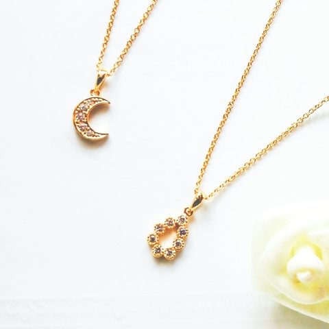 sale♥️16KGP:CZダイヤ(キュービックジルコニア)ネックレス＊Moon＊TearDrop