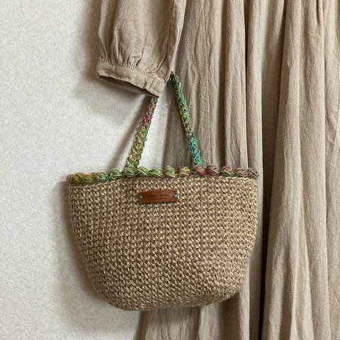 【送料無料】麻ひもの小さめバッグ　かごバッグ　小さめバッグ　手編みバッグ