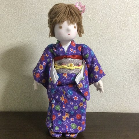 日本人形紫和柄着物