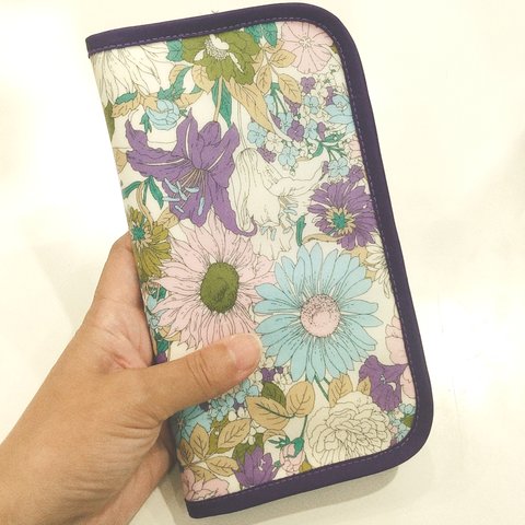 整理整頓上手になれる長財布『flower garden』