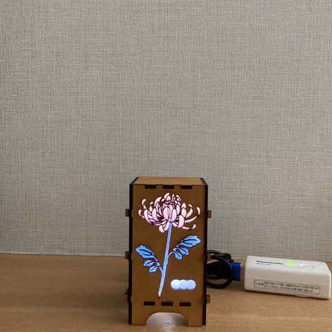 チビどん(燈)  菊のミニ間接照明　行灯　木の切り絵　精密レーザー加工