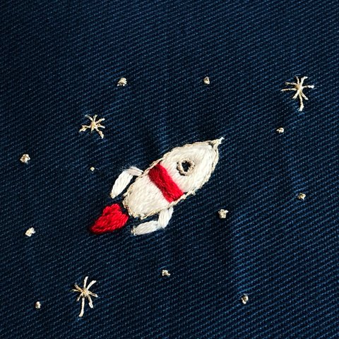 手刺繍 靴袋《宇宙を旅するロケット》