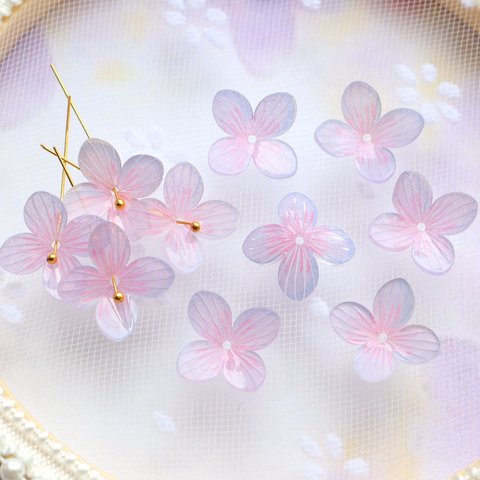 4個★お花のアクリルパーツ　ピンク、パープルグラデーション2