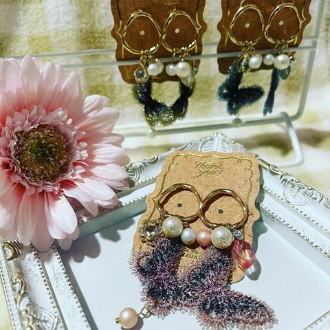 蝶モチーフピアス🦋【ブルー】