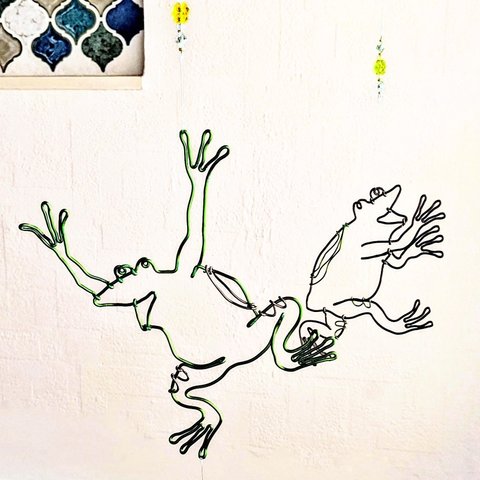 大騒ぎカエル🐸 モビール 鳥獣戯画 バンザイ サンキャッチャー ダンス ダンシング 和風 シンプル インテリア 蛙 かえる 和室 寝室