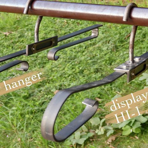 DIsplay Hanger  HI-2