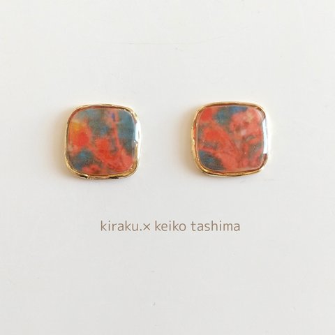 kiraku. ✕ art　絵画イヤリングorピアス　レジン　花　赤　青