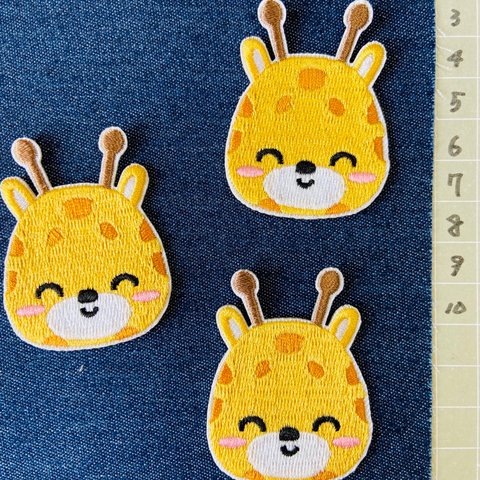 3枚入り　キリン刺繍アイロンワッペン