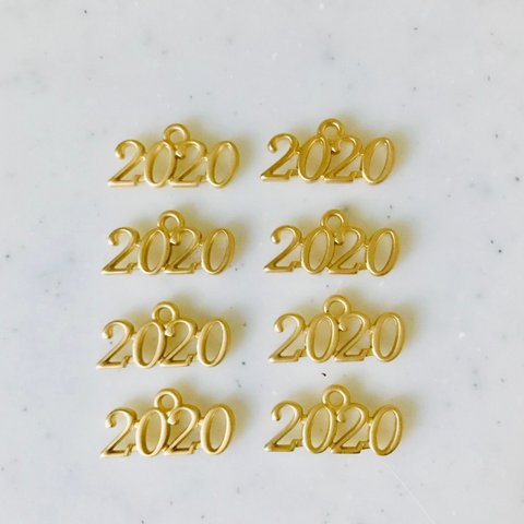 Matte  Gold 2020 Pendant Tops