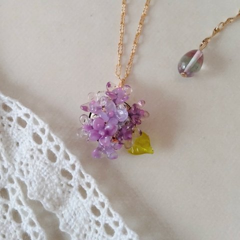 【14kgf】紫色の紫陽花のネックレス