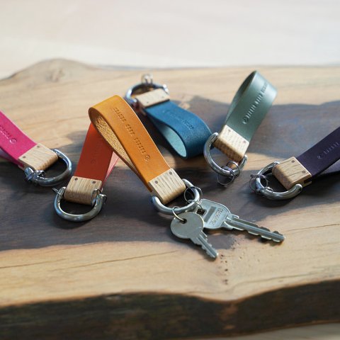 key holder　オーク　- 木と革のキーホルダー -