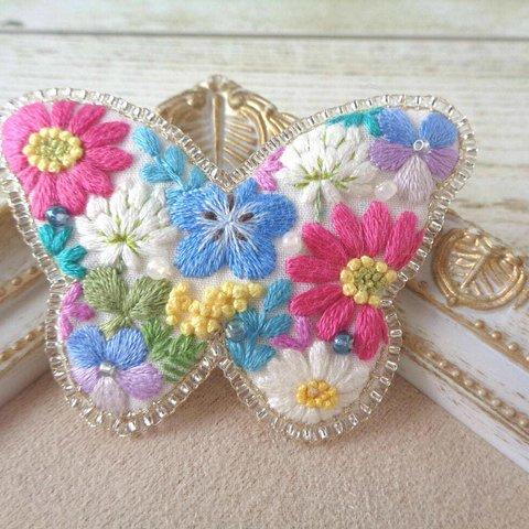 手刺繍＊ハンドメイド＊ブローチ＊蝶＊華てふてふ＊