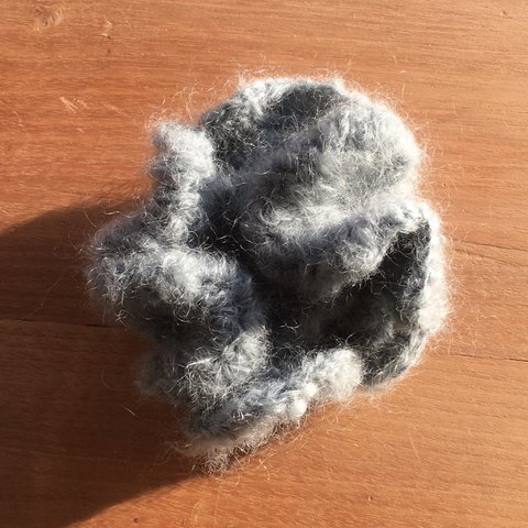 Ruffled Scrunchie  (BLUE CHALK)