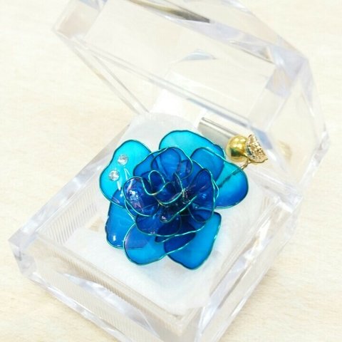 ブルーローズ（青い薔薇）ディップアートフラワーのプレゼント☆大人気ギフト☆　Rin Box Blue