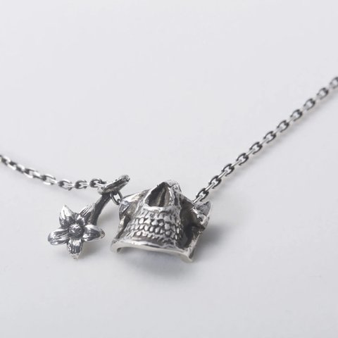 Everlasting Flower Skull Necklace