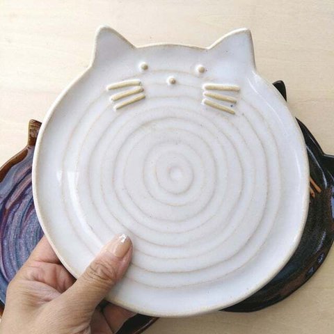 まんまる猫のお皿　大　白萩