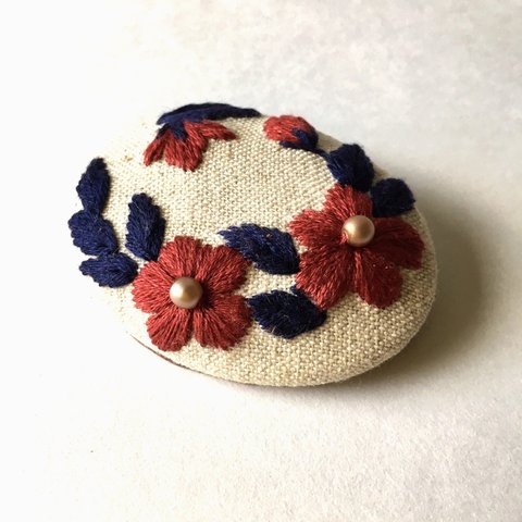 実りの花 刺繍ブローチ 