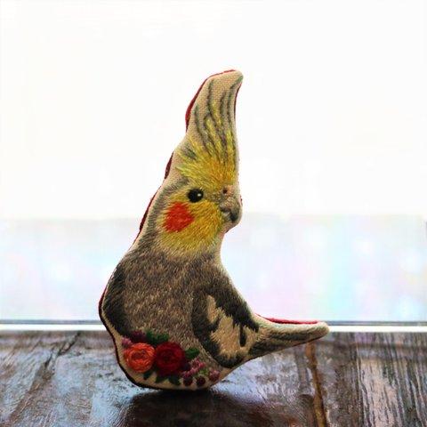 オカメインコの刺繍ブローチ（ノーマルオス）