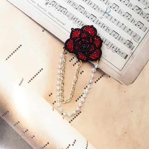 深紅のバラ ブローチ（バラ/ビーズ刺繍/大人レッド）